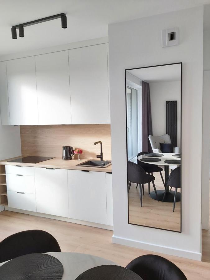 Apartament 150 Zaspa Vvita Z Prywatnym Ogrodem I Tarasem 格但斯克 外观 照片