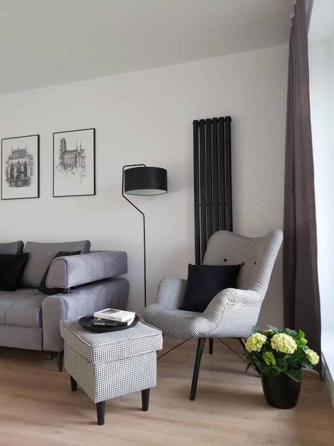 Apartament 150 Zaspa Vvita Z Prywatnym Ogrodem I Tarasem 格但斯克 外观 照片