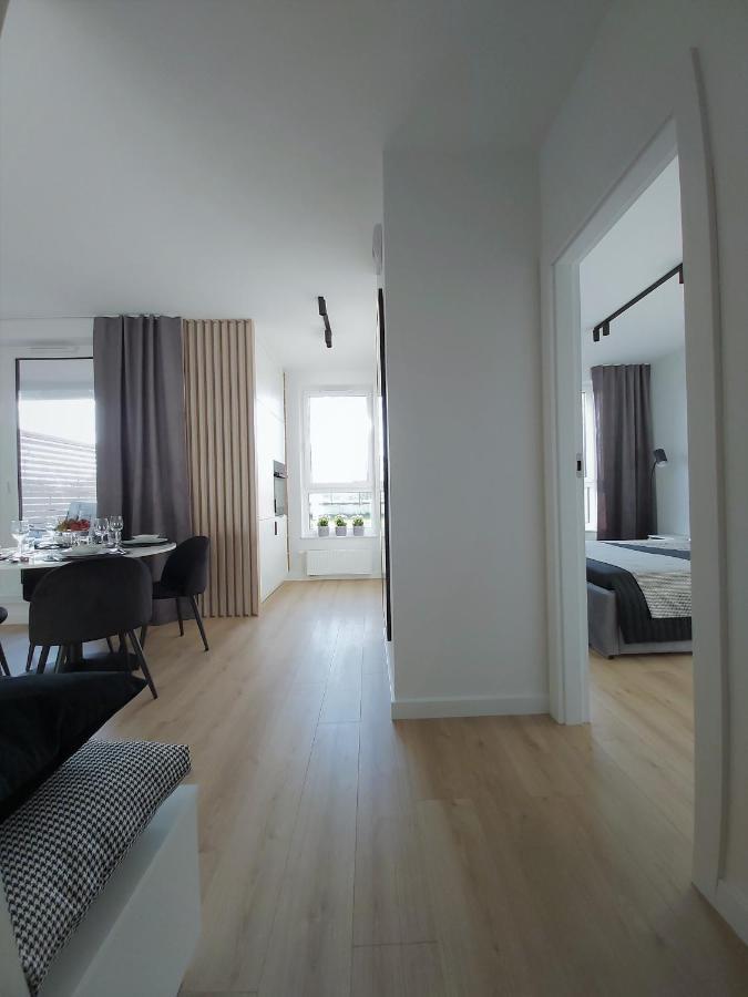 Apartament 150 Zaspa Vvita Z Prywatnym Ogrodem I Tarasem 格但斯克 外观 照片
