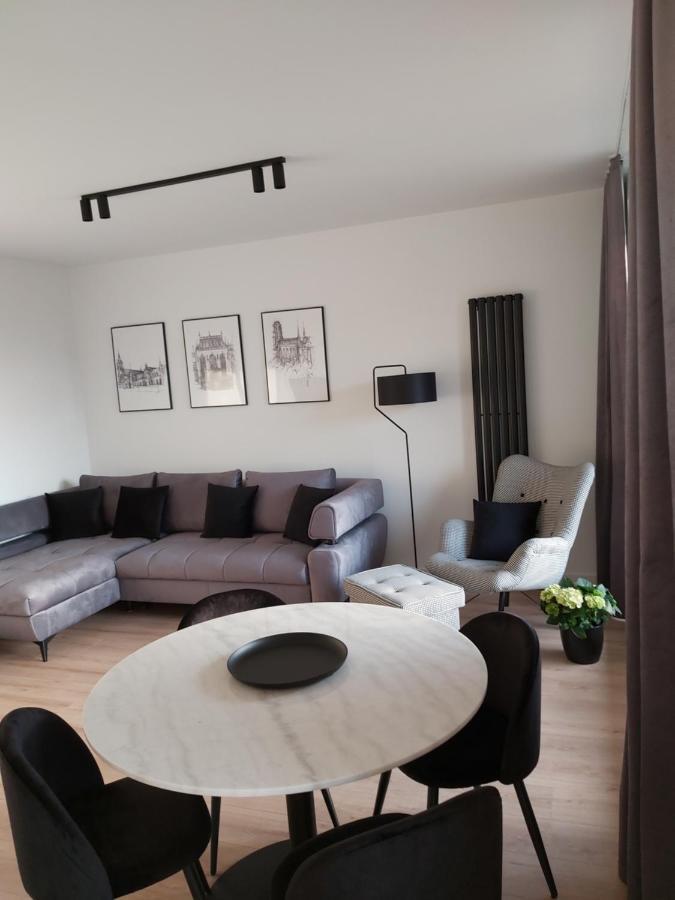 Apartament 150 Zaspa Vvita Z Prywatnym Ogrodem I Tarasem 格但斯克 外观 照片