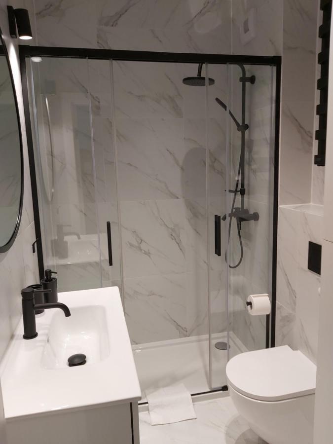Apartament 150 Zaspa Vvita Z Prywatnym Ogrodem I Tarasem 格但斯克 外观 照片
