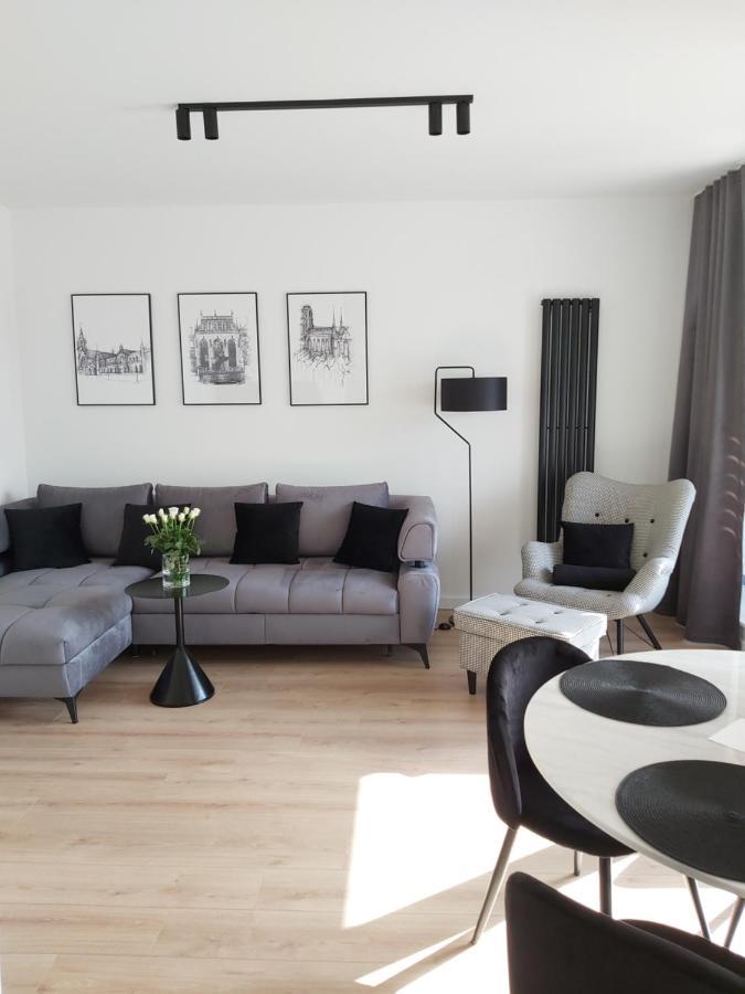 Apartament 150 Zaspa Vvita Z Prywatnym Ogrodem I Tarasem 格但斯克 外观 照片